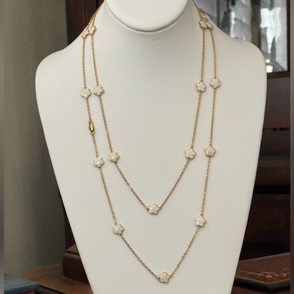 Cream enamel flower gold tone 48 inch long necklace - Picture 2 of 8